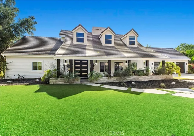 2nd image of 207 Saddlebow Rd, Bell Canyon, CA 91307 | MLS# SR26150140