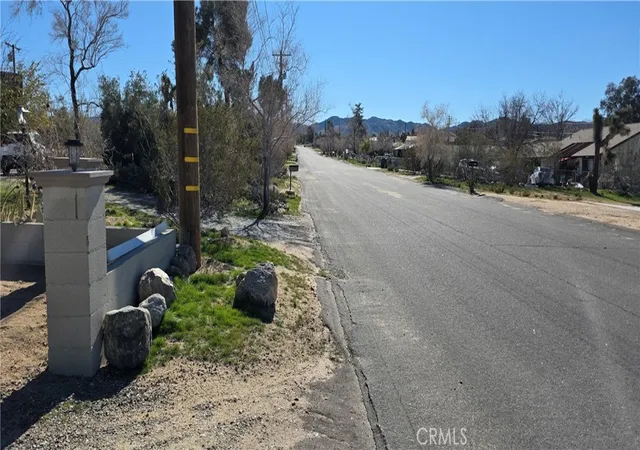 5th image of 7115 Rubidoux, Yucca Valley, CA 92284 | MLS# IV26150721