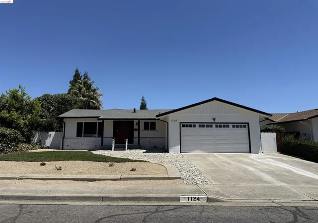 Homes for sale in Antioch, CA | 1124 Monterey Dr, Antioch, CA 94509 | MLS# 41141220