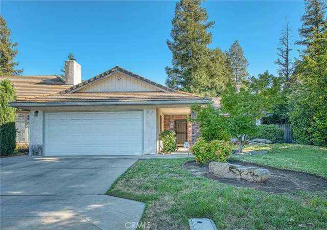 Homes for sale in Fresno, CA | 1751 E Brandon, Fresno, CA 93720 | MLS# FR26150733