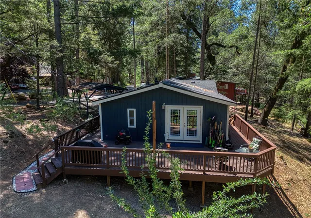 Homes for sale in Cobb, CA | 16121 Golf, Cobb, CA 95426 | MLS# LC26150063