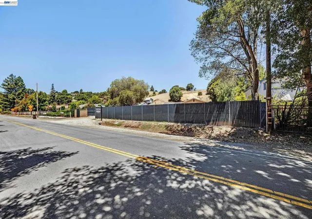 Homes for sale in Castro Valley, CA | 6344 Paloverde Rd, Castro Valley, CA 94552 | MLS# 41141229