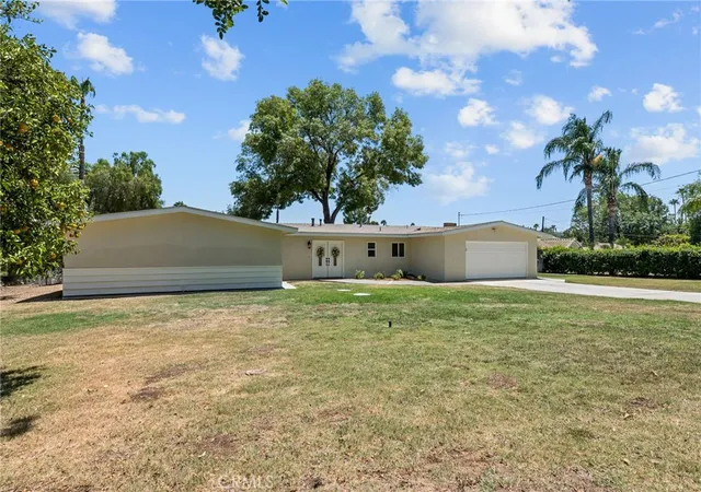Photo 4 of Sale Pending at 2791 Mcallister, Riverside, CA 92503 | MLS# IV26150346 | Listing updated on 2026-09-24