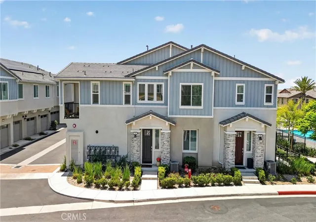 2nd image of 16502 Casa Grande #242, Fontana, CA 92336 | MLS# OC26150780