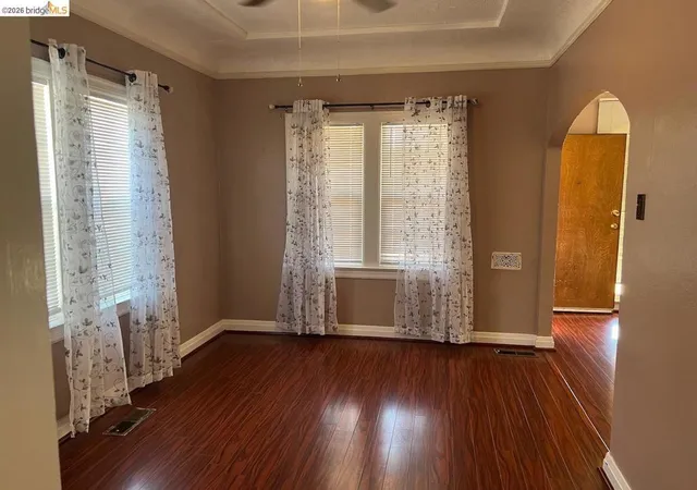 Homes for sale in Pittsburg, CA | 478 W 11Th St, Pittsburg, CA 94565 | MLS# 41141233