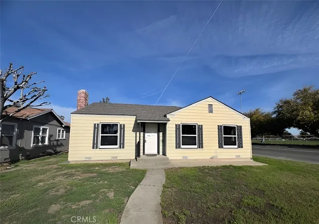 Homes for sale in Coalinga, CA | 397 Hoover, Coalinga, CA 93210 | MLS# FR26150798