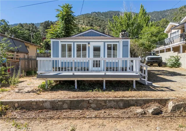 Homes for sale in Frazier Park, CA | 3732 Encino, Frazier Park, CA 93225 | MLS# SR26150621