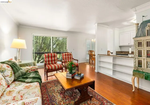 Photo 3 of Condo for sale at 551 Jean St #309, Oakland, CA 94610 | MLS# 41141236 | Listing updated on 2026-10-05
