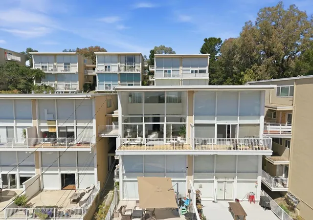 Homes for sale in San Carlos, CA | 402 Portofino Drive, San Carlos, CA 94070 | Houzeo