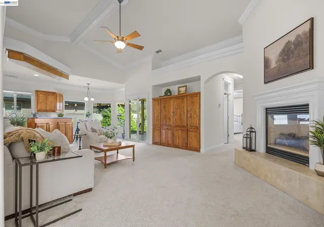 Photo 3 of Single family home for sale at 2110 Cadjew St, Redding, CA 96003 | MLS# 41141250 | Listing updated on 2026-09-30