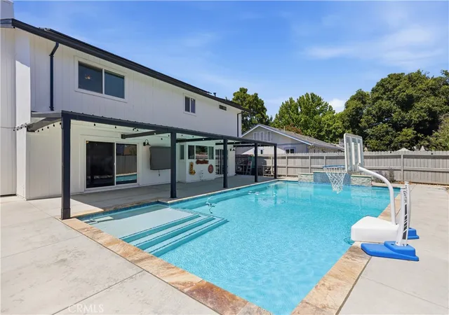 Photo 2 of Single family home for sale at 470 Edwards, Winters, CA 95694 | MLS# FR26150931 | Listing updated on 2026-09-10