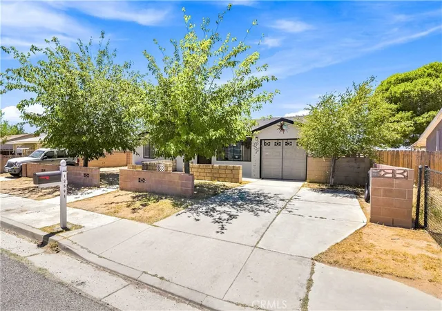 Homes for sale in Boron, CA | 12591 Daisy, Boron, CA 93516 | MLS# IV26150973