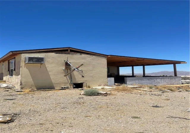 Homes for sale in Lucerne Valley, CA | 7362 Mesa Rd, Lucerne Valley, CA 92356 | MLS# OC26147836