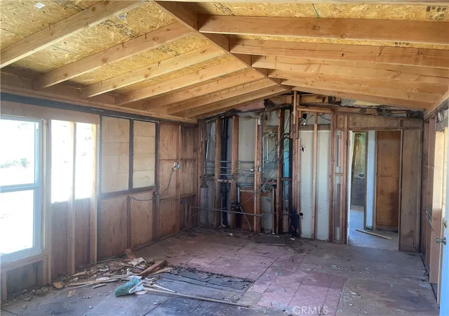 Homes for sale in Lucerne Valley, CA | 7362 Mesa Rd, Lucerne Valley, CA 92356 | MLS# OC26147836