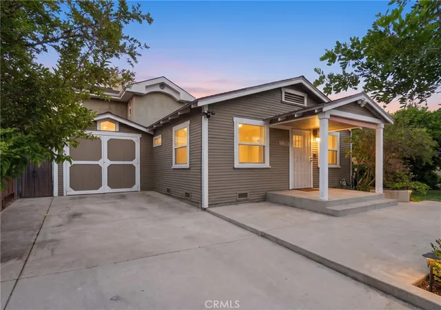 Photo 2 of Multi family home for sale at 1164 Mentone, Pasadena, CA 91103 | MLS# DW26151056 | Listing updated on 2026-09-26