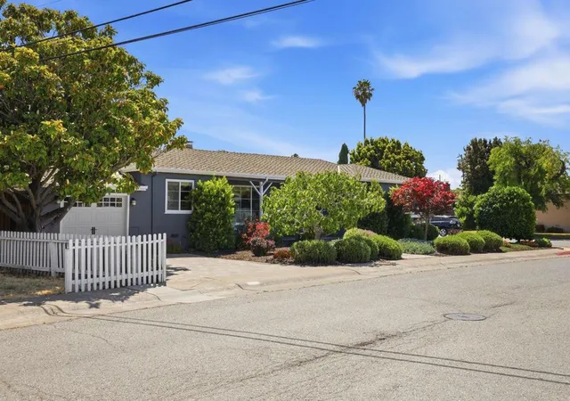 Homes for sale in San Mateo, CA | 3801 Orinda Dr, San Mateo, CA 94403 | MLS# ML82053886