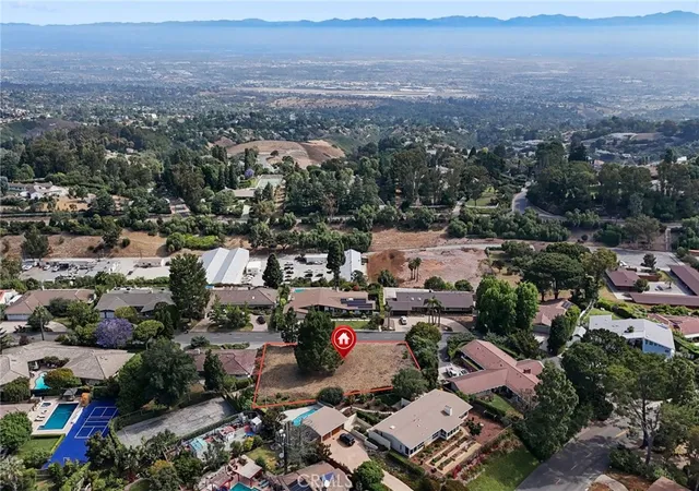 Photo 4 of Land for sale at 6 Coveview Dr, Rancho Palos Verdes, CA 90275 | MLS# SB26150958 | Listing updated on 2026-10-07
