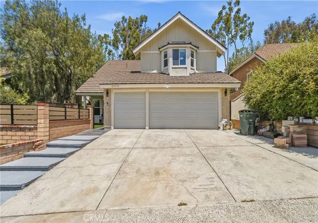 Photo 2 of Single family home for sale at 25555 Fallenwood, Lake Forest, CA 92630 | MLS# WS26150347 | Listing updated on 2026-09-18