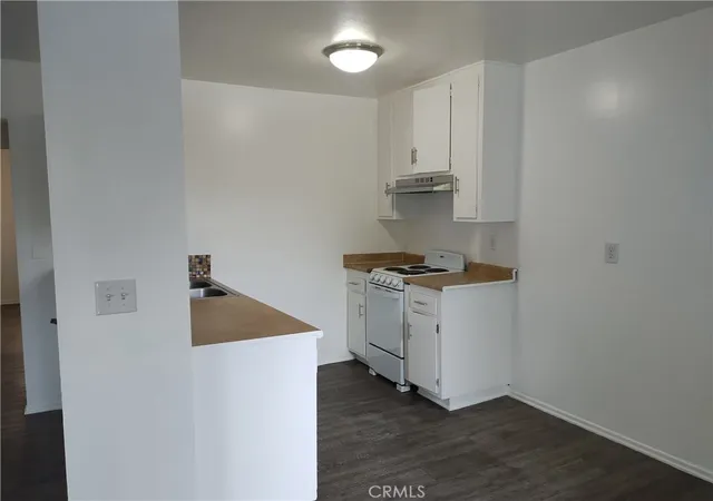 Homes for sale in Sylmar, CA | 13050 Dronfield #16, Sylmar, CA 91342 | MLS# SR26150842