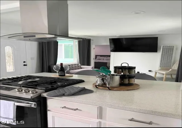 Photo 4 of Single family home for sale at 1010 N Ventura Ave, Oak View, CA 93022 | MLS# V1-37532 | Listing updated on 2026-09-11