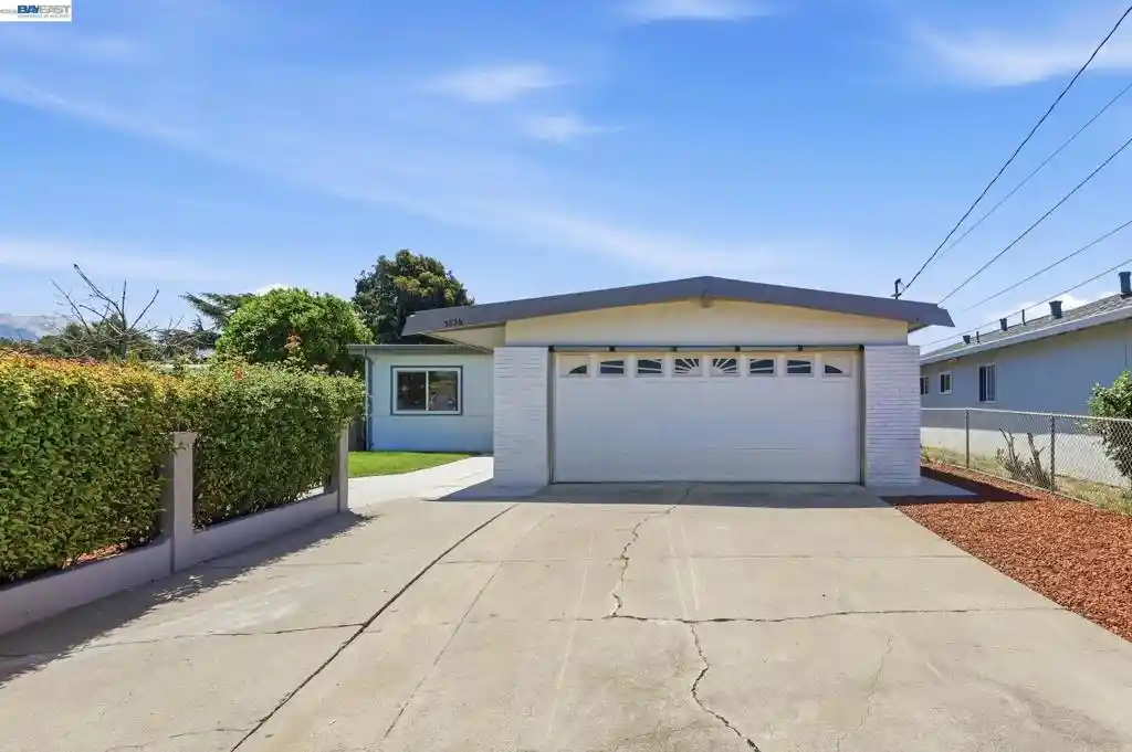 Photo 1 of Sale Pending at 3536 Monmouth Pl, Fremont, CA 94538 | MLS# 41141301 | Listing updated on 2026-07-27