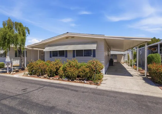 Homes for sale in San Jose, CA | 102 Quail Hollow Dr #102, San Jose, CA 95128 | MLS# ML82053907