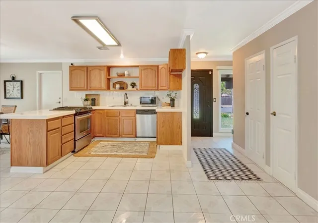 Photo 4 of Sale Pending at 17242 Medallion, Tustin, CA 92780 | MLS# OC26150772 | Listing updated on 2026-10-04
