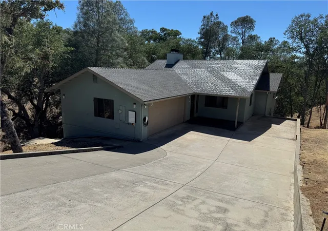 Homes for sale in Bradley, CA | 2529 Captains, Bradley, CA 93426 | MLS# SR26151222