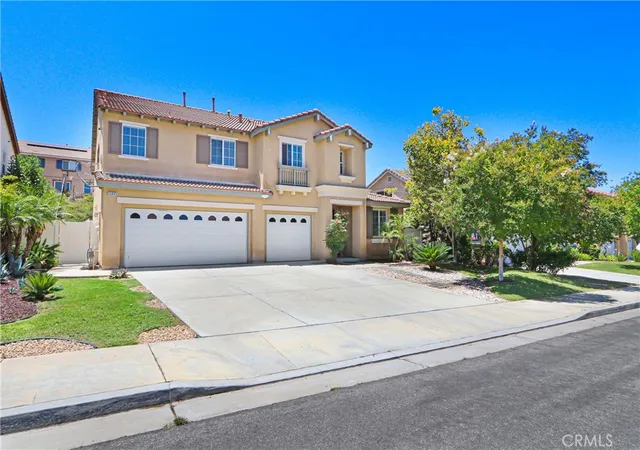 2nd image of 26893 Sugarite Canyon Dr, Moreno Valley, CA 92555 | MLS# PW26150990