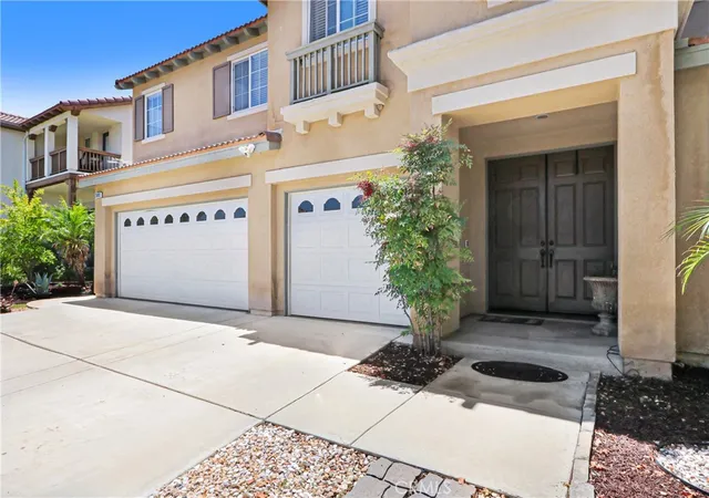 3rd image of 26893 Sugarite Canyon Dr, Moreno Valley, CA 92555 | MLS# PW26150990