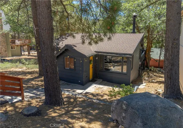2nd image of 33163 Holcomb Creek, Green Valley Lake, CA 92341 | MLS# IG26149664