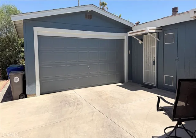 Photo 2 of Manufactured home for sale at 74047 Mercury W, Palm Desert, CA 92260 | MLS# SB26150797 | Listing updated on 2026-07-11