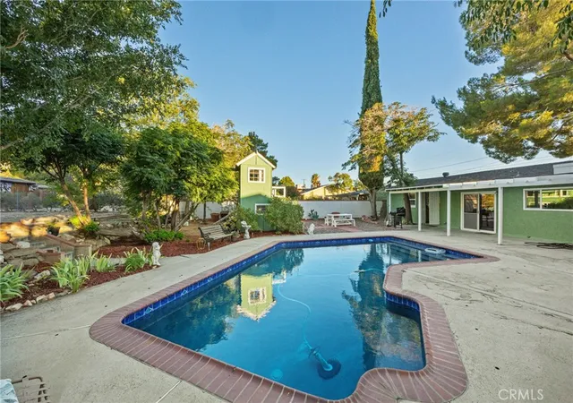 Photo 1 of Sale Pending at 4817 Quartz Hl Rd, Lancaster, CA 93536 | MLS# SR26151183 | Listing updated on 2026-10-07