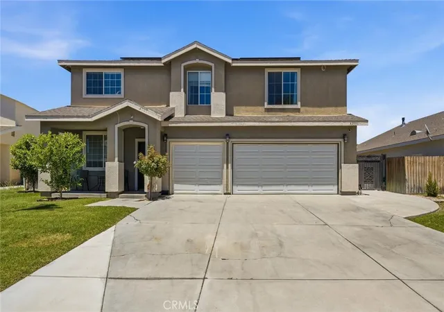 Photo 2 of Single family home for sale at 43554 Amazon St, Hemet, CA 92544 | MLS# SW26146354 | Listing updated on 2026-09-24