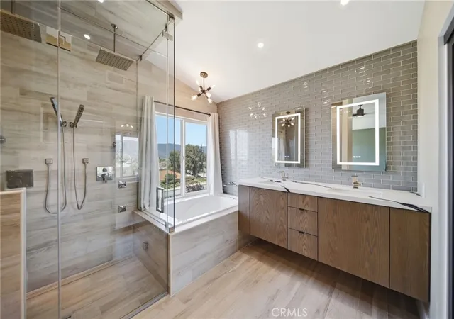 Photo 1 of Single family home for sale at 31509 Stoney Crk, Lake Elsinore, CA 92532 | MLS# SW26151171 | Listing updated on 2026-09-28