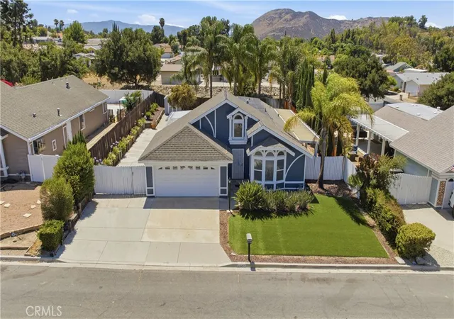 Photo 3 of Manufactured home for sale at 33455 Hidden Holw Dr, Wildomar, CA 92595 | MLS# SW26151325 | Listing updated on 2026-10-02
