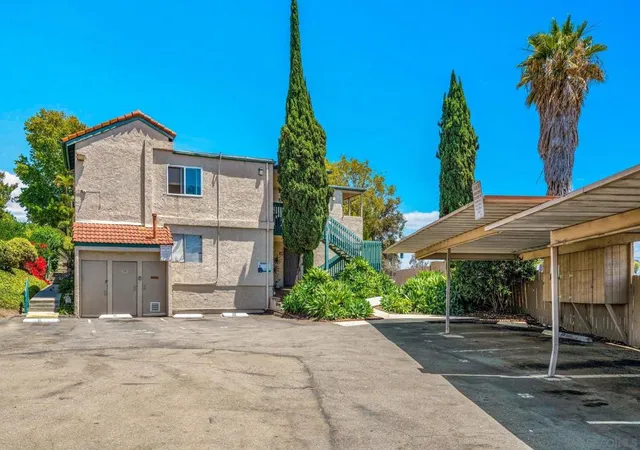 Homes for sale in San Marcos, CA | 3427 Capalina Rpad, San Marcos, CA 92069