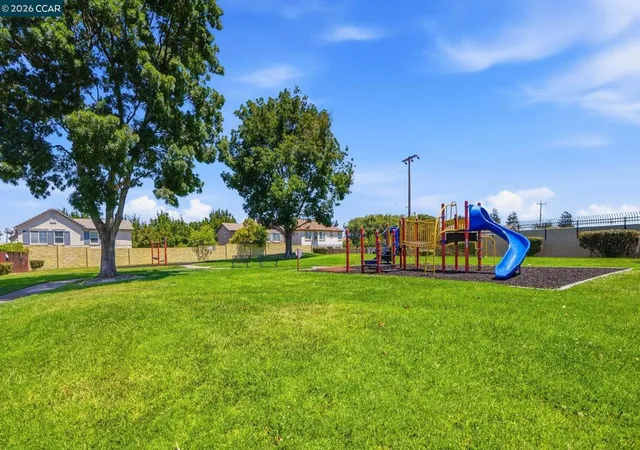 Homes for sale in Pittsburg, CA | 1032 Burnham Dr, Pittsburg, CA 94565 | MLS# 41141328