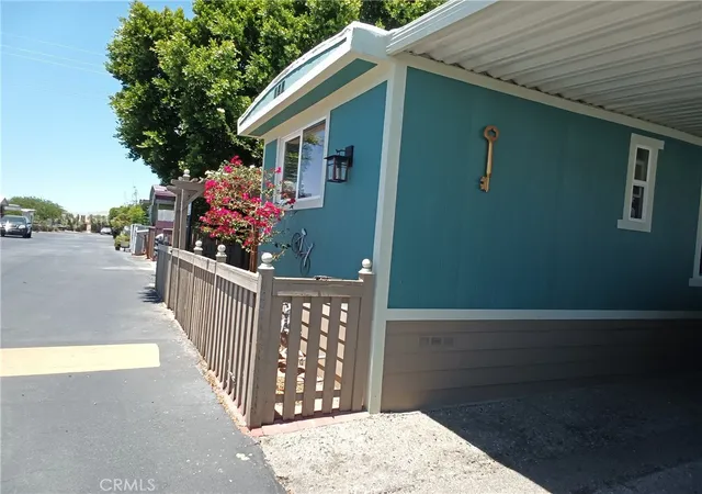 Homes for sale in Desert Hot Springs, CA | 15225 Space 40 Palm Dr, Desert Hot Springs, CA 92240 | MLS# IG26148182