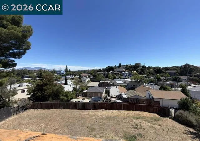 Homes for sale in Martinez, CA | 2344 Scenic Ave, Martinez, CA 94553 | MLS# 41141333