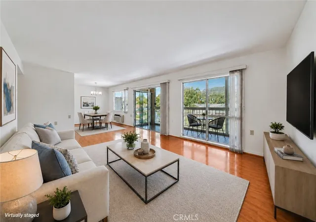 3rd image of 2183 E Via Mariposa #B, Laguna Woods, CA 92637 | MLS# OC26126997