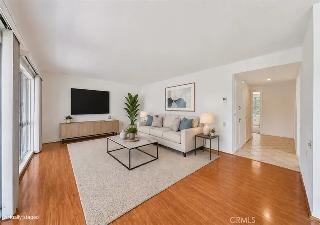 4th image of 2183 E Via Mariposa #B, Laguna Woods, CA 92637 | MLS# OC26126997