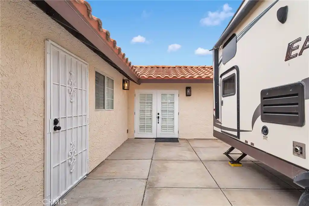 Photo 1 of Single family home for sale at 11615 Wedgewood Dr, Apple Valley, CA 92308 | MLS# OC26146182 | Listing updated on 2026-10-23