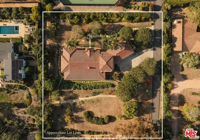 Homes for sale in Santa Barbara, CA | 3236 Braemar Dr, Santa Barbara, CA 93109 | MLS# 26854431