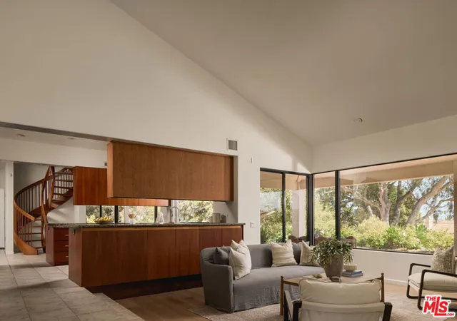 Homes for sale in Santa Barbara, CA | 3236 Braemar Dr, Santa Barbara, CA 93109 | MLS# 26854431