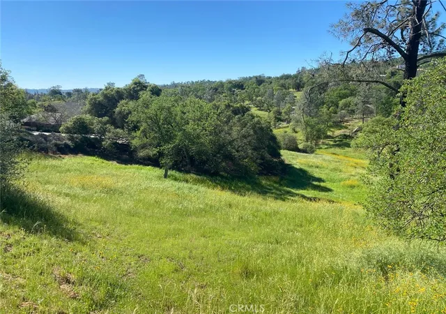 2nd image of 17 Titan, Coarsegold, CA 93614 | MLS# FR26151555