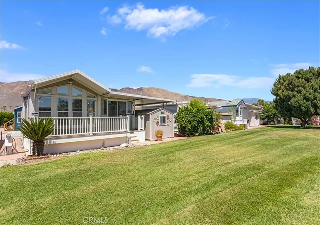 Photo 2 of Manufactured home for sale at 840 Chestnut Dr, San Jacinto, CA 92583 | MLS# IV26151540 | Listing updated on 2026-10-02