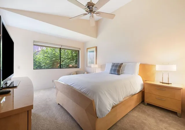 Photo 4 of Condo for sale at 222 N Calle El Segundo #574, Palm Springs, CA 92262 | MLS# 219150171PS | Listing updated on 2026-09-09