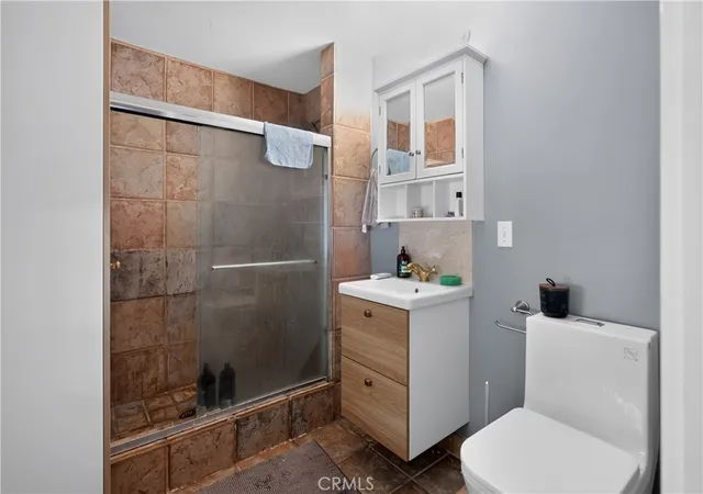 Photo 37 of Single family home for sale at 2914 S Foose Rd, Malibu, CA 90265 | MLS# TR26151528 | Listing updated on 2026-10-03