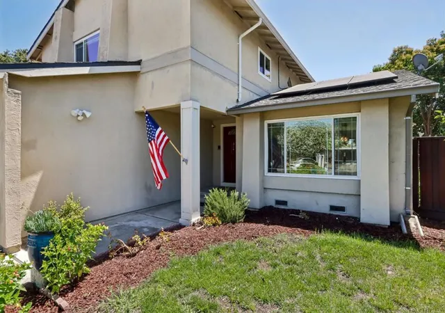 Photo 2 of Single family home for sale at 746 Rielly Ct, San Jose, CA 95123 | MLS# ML82053962 | Listing updated on 2026-09-30